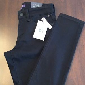 😍NWT‼️ NYDJ Skinny Jeans 4P💕